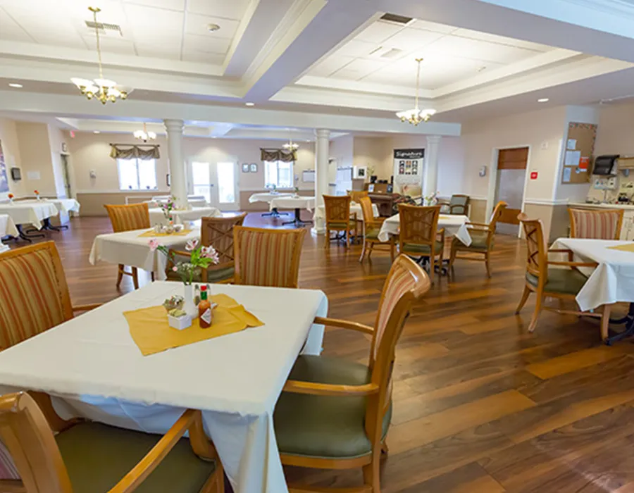 Skilled Nursing | Riverwalk Dining Room Skilled Nursing | Riverwalk Dining Room